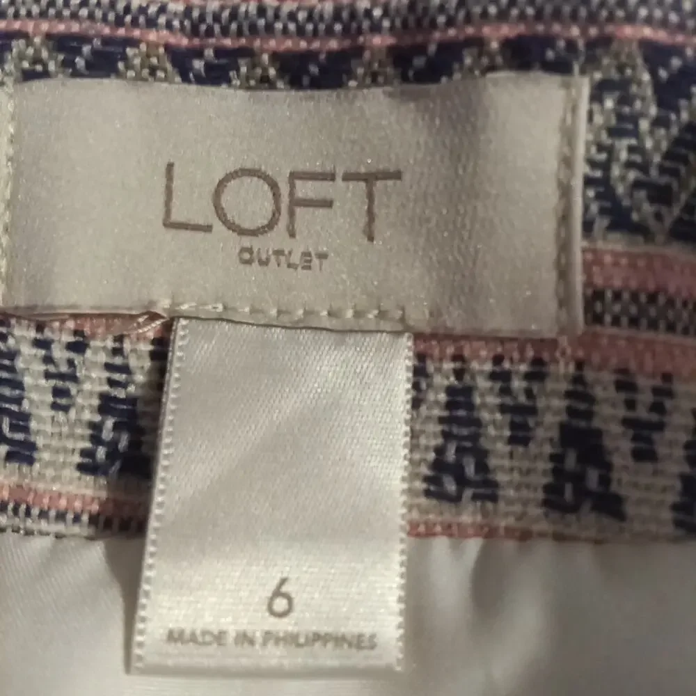 Loft Striped Tribal Aztec Pink Striped A-Line Skirt Size 6 Grosgrain